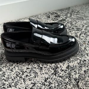 Zara patent leather loafers size 40